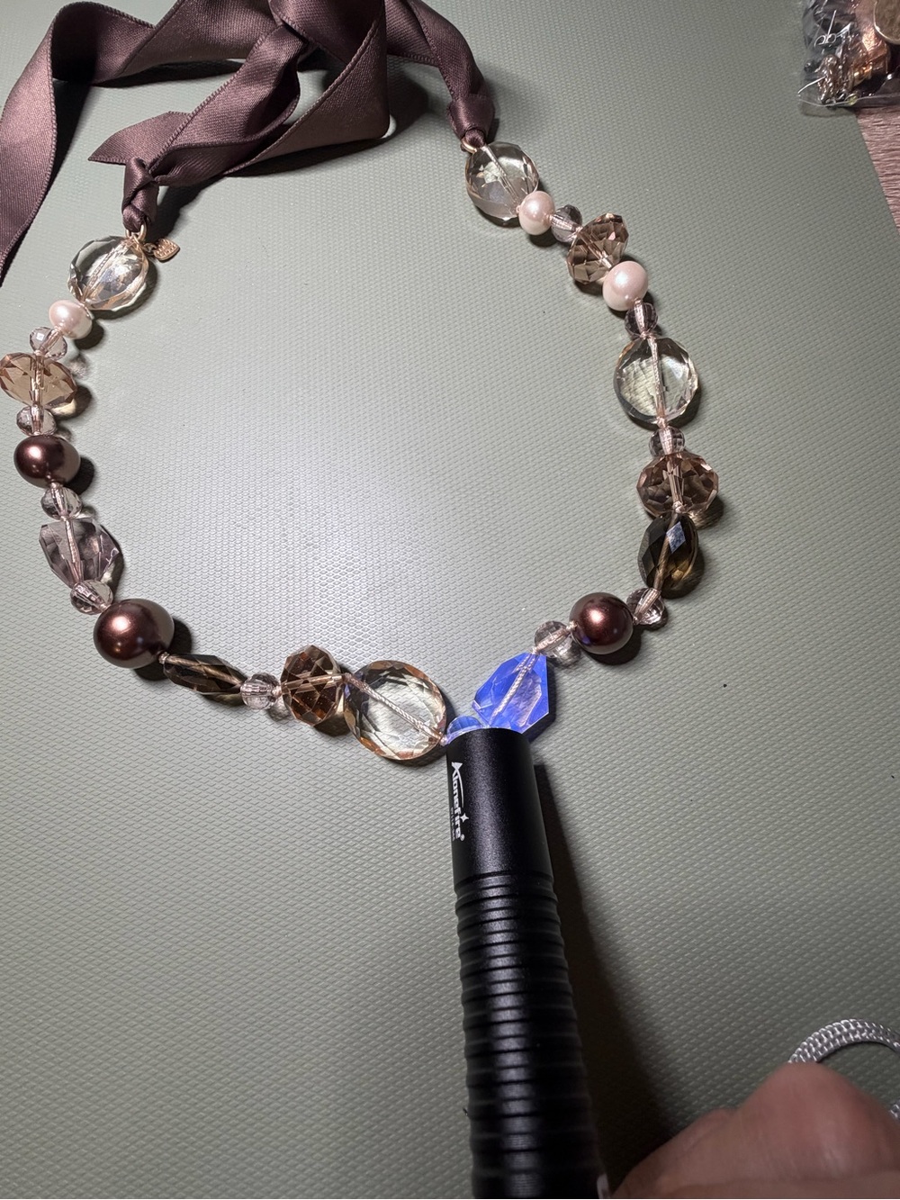 Stella & Dot "Chloe"necklace Beaded Ribbon Necklace in Smoky Brown and Pearl